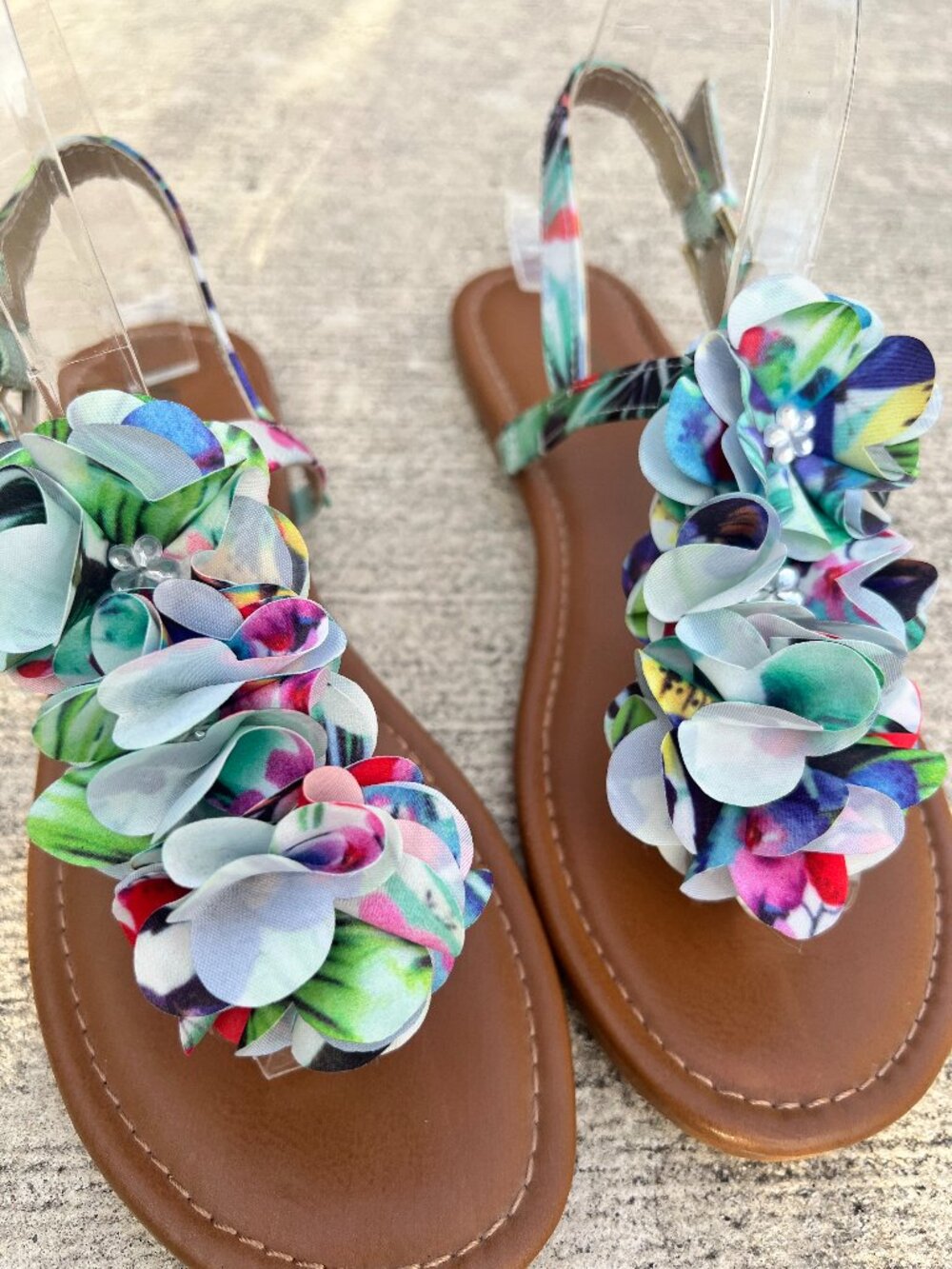 Mixit Floral 3D Flower T-Strap Flat Sandals Watercolor Ankle Strap Shoes 7.5M